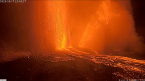Must-see: Kilauea volcano spews 1400 feet of lava into the air